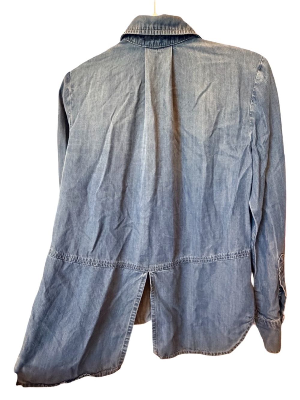 Anthropologie Cloth & Stone Split Back Chambray Shirt – XS - Picture 5 of 10